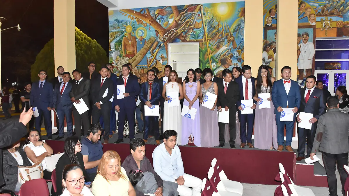 Graduaciones TEC de Roque (23)